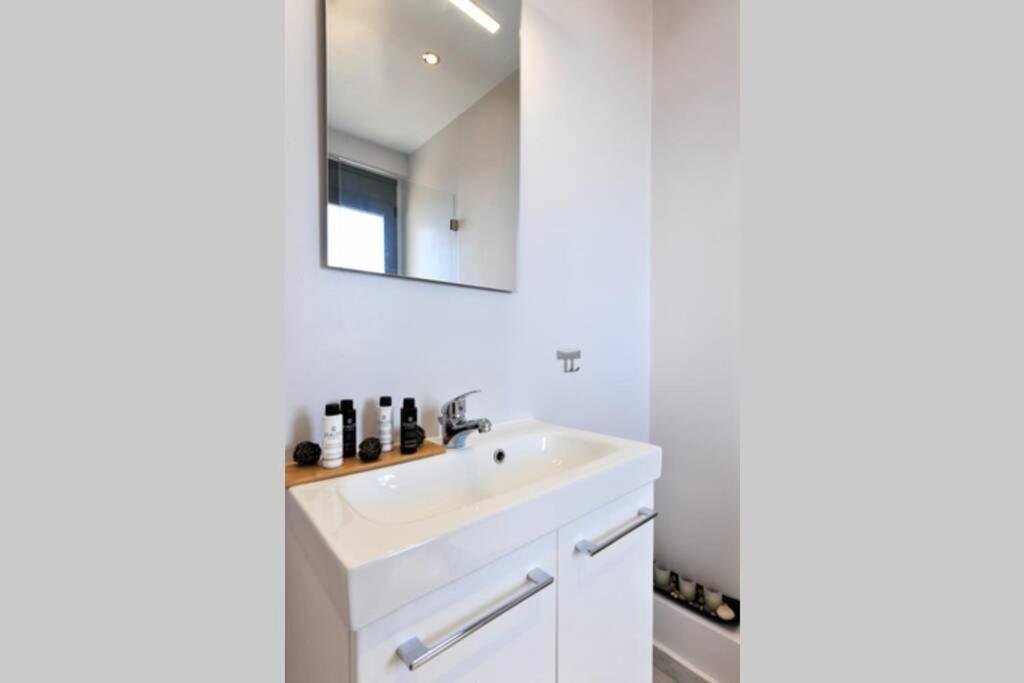 Wonderful Eco Friendly Villa Augustine Ampelo Екстер'єр фото